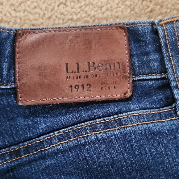 L.L. Bean 1912 Men's Jeans 33×34 - Picture 2 of 6